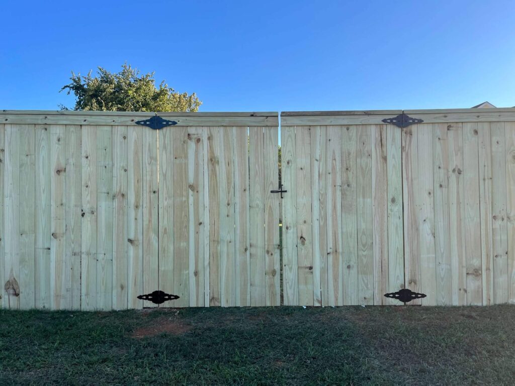 Customize Double Gate Privacy Wood Fence Installation